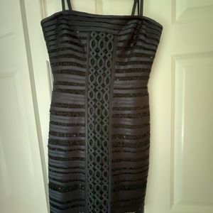 BCBG MaxAzria size 6 Navy Blue Dress